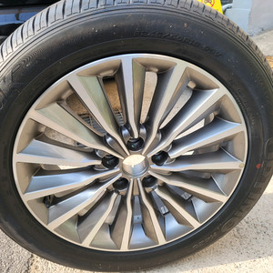 에쿠스 순정18인치휠타이어 1개 이미지