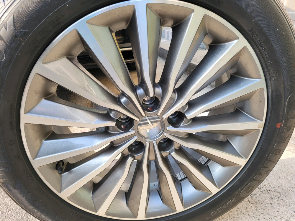 에쿠스 순정18인치휠타이어 1개 이미지