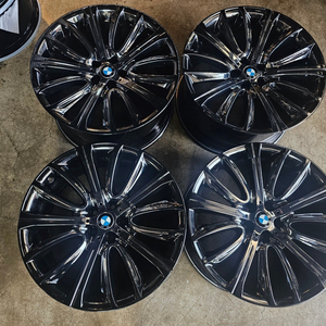 BMW G12 7시리즈 750LI 628M 순정 20인치 중고휠 이미지