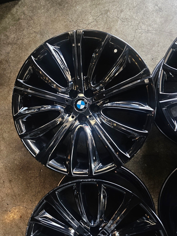 BMW G12 7시리즈 750LI 628M 순정 20인치 중고휠 이미지