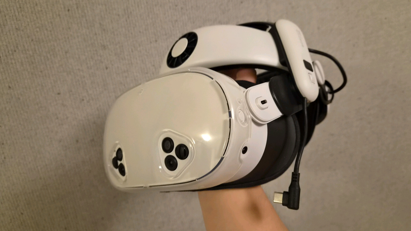 메타 오큘러스 퀘스트 3S 128GB VR 헤드셋 풀박스 이미지