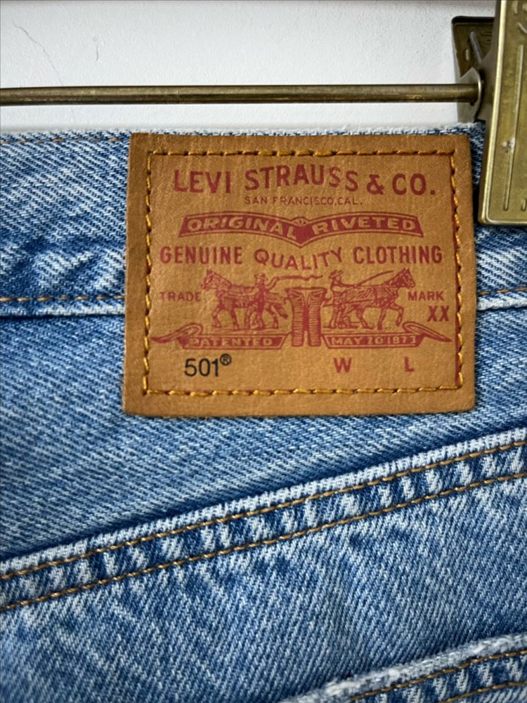 리바이스 501 청바지 이미지