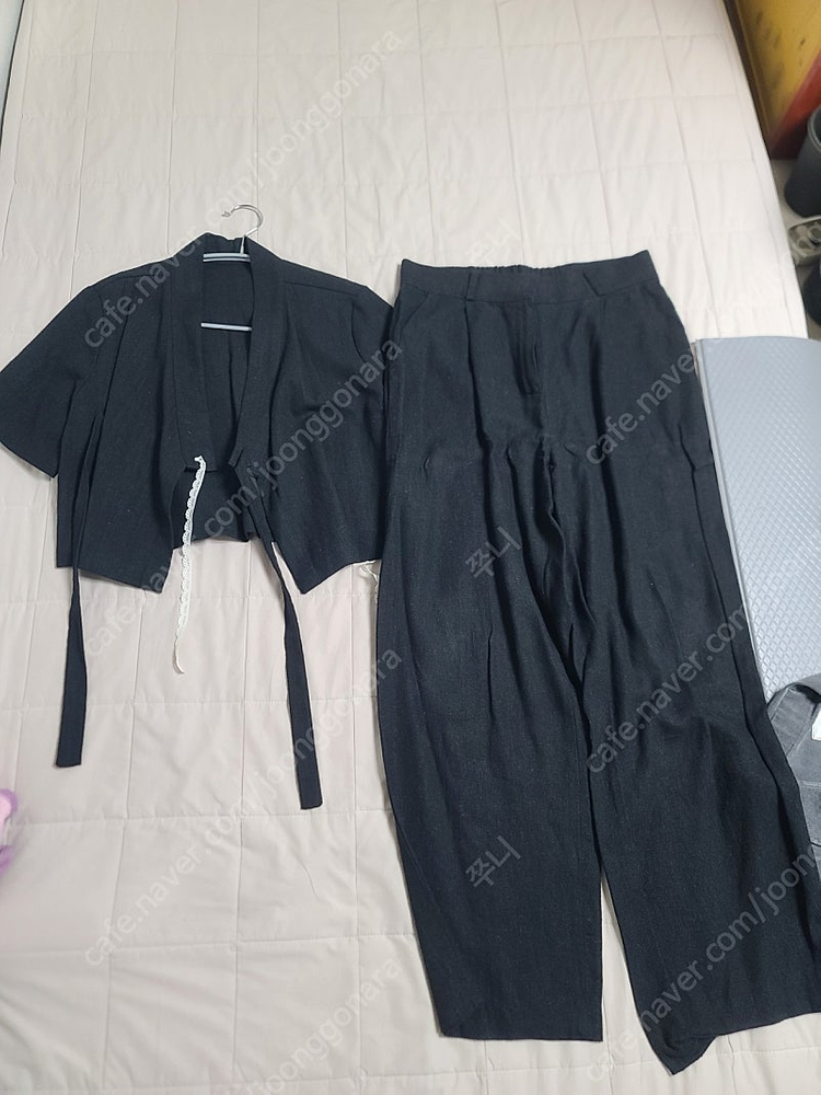 한땀한땀 바지 저고리 개량한복 세트 이미지