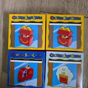 맥도날드 해피밀 토이 짱구 3 6 7 신짱 박스 서프라이즈 팝핑 바이크 빙글 스피너 이미지