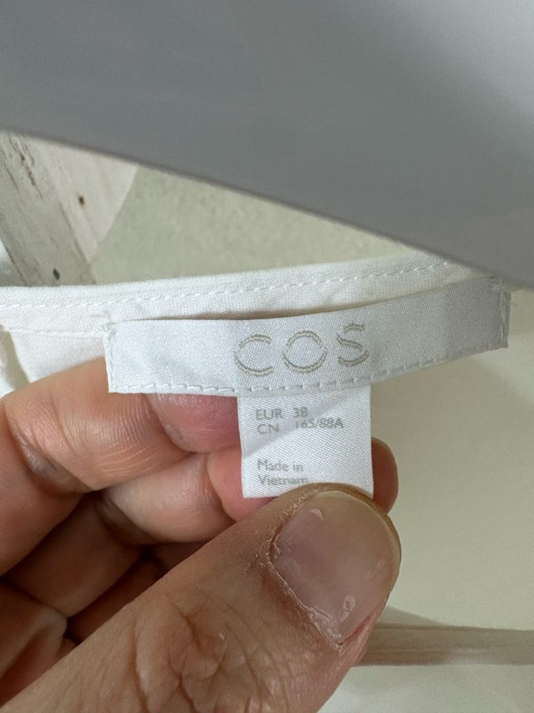 COS 화이트 셔링소매 블라우스 이미지