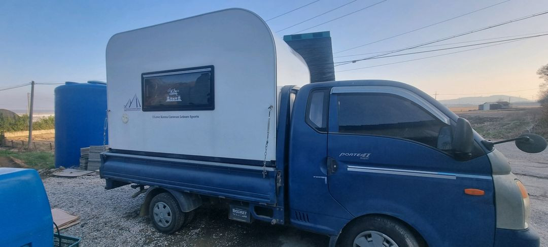 캠핑카 트럭캠퍼 이미지