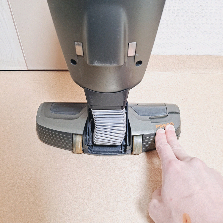 정상작동 일렉트로룩스 무선청소기 배터리43분 그레이 2in1 스틱+핸디형 이미지