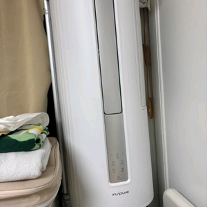 쿠쿠 인스퓨어 창문형 에어컨(실외기 없는 이동식) 이미지