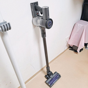 정상작동 오토모 무선청소기 흡입력좋음 2in1 스틱+핸디형 청소기 이미지