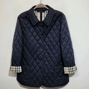 (L) 버버리 퀼팅자켓 네이비 누빔점퍼 안감 노바체크 영국판 이미지