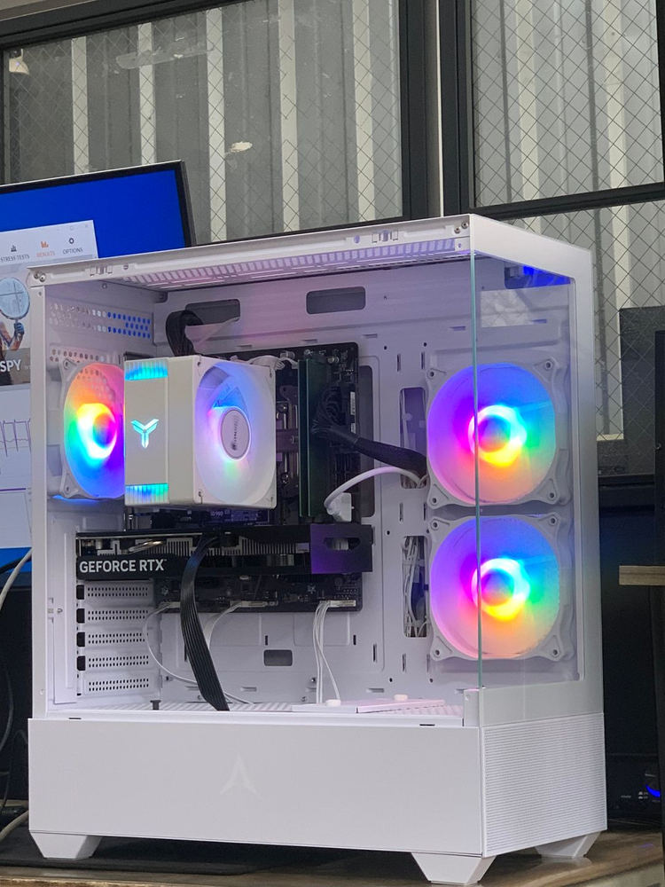 인기가성비 라이젠7500F RTX5050 사양모음! 게이밍컴퓨터 데스크탑 이미지