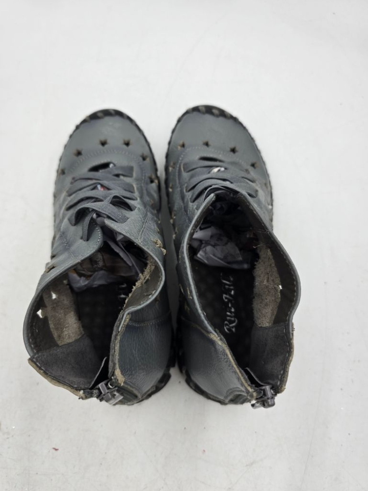 천연가죽 별펀칭 앵클부츠 / 230 이미지