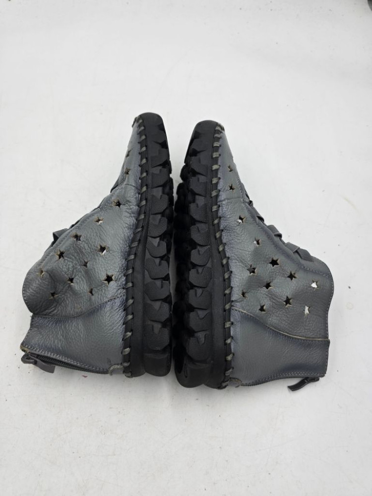 천연가죽 별펀칭 앵클부츠 / 230 이미지