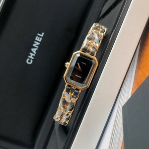 샤넬 프리미에르 시계 이미지