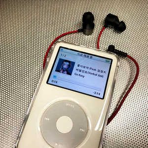 아이팟 클래식5.5세대 30GB 화이트 이미지