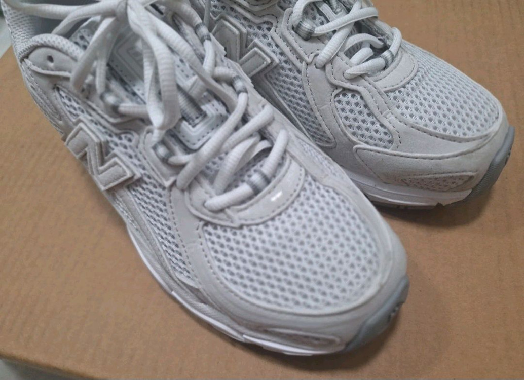 (사이즈 240~245) 뉴발란스 740 키즈 운동화 Grey White 이미지