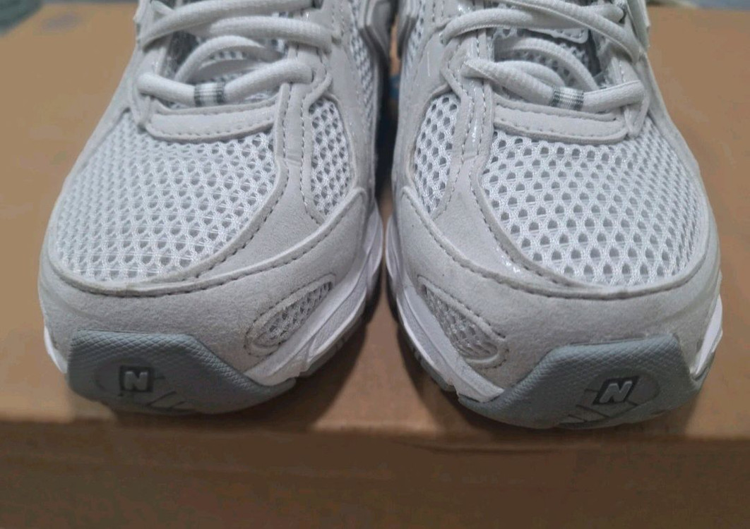 (사이즈 240~245) 뉴발란스 740 키즈 운동화 Grey White 이미지