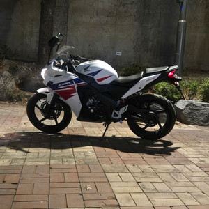 cbr125 이미지