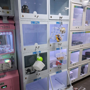 인형뽑기기계 진열장 선물함 관물대 4대 일괄 50만 이미지