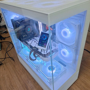 게이밍 컴퓨터 PC 본체 i5-13600KF RTX 3070 배그 발로란트 게임용 작업용 데스크탑 이미지