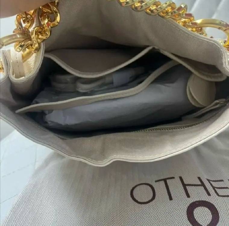 아더앤드 카마백 화이트-골드 이미지