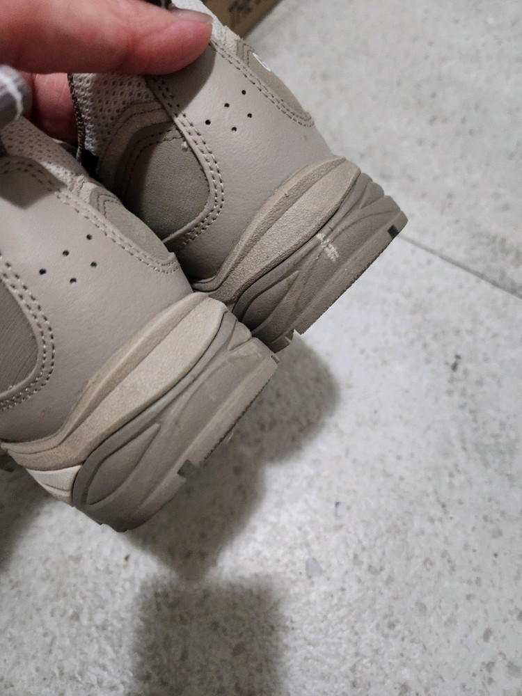 노스페이스 고어텍스 여성 등산화 245 이미지