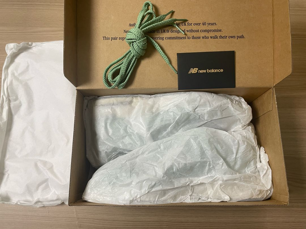 뉴발란스 991v2 메이드 인 UK 미네랄 그린 컴프리 이미지