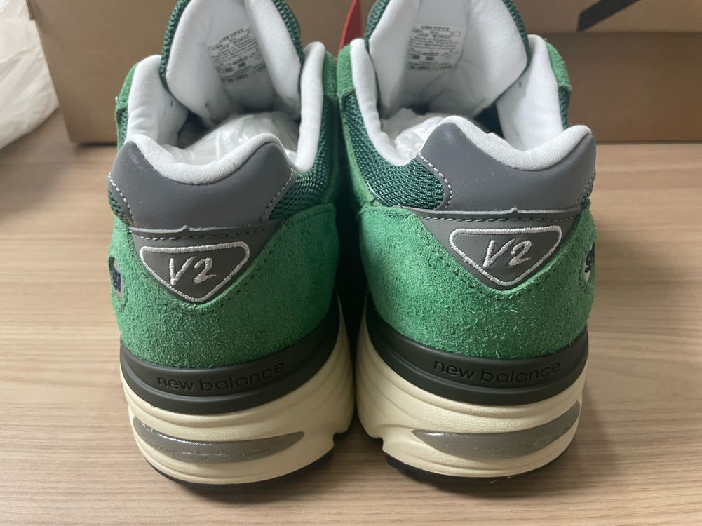 뉴발란스 991v2 메이드 인 UK 미네랄 그린 컴프리 이미지