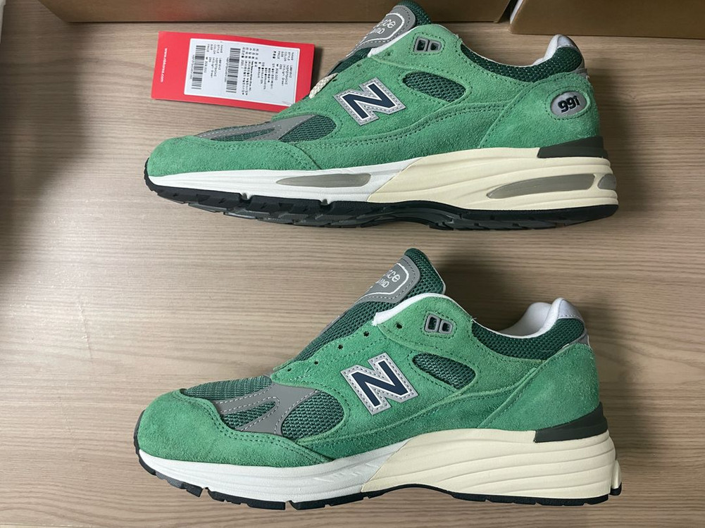 뉴발란스 991v2 메이드 인 UK 미네랄 그린 컴프리 이미지