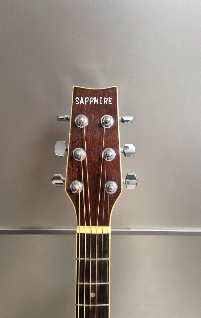 입문용 연습용 어쿠스틱기타 이미지