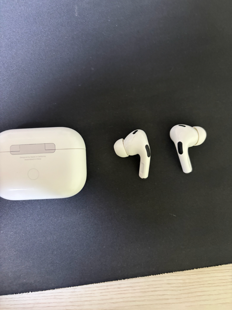 애플 에어팟 프로 2세대 이미지