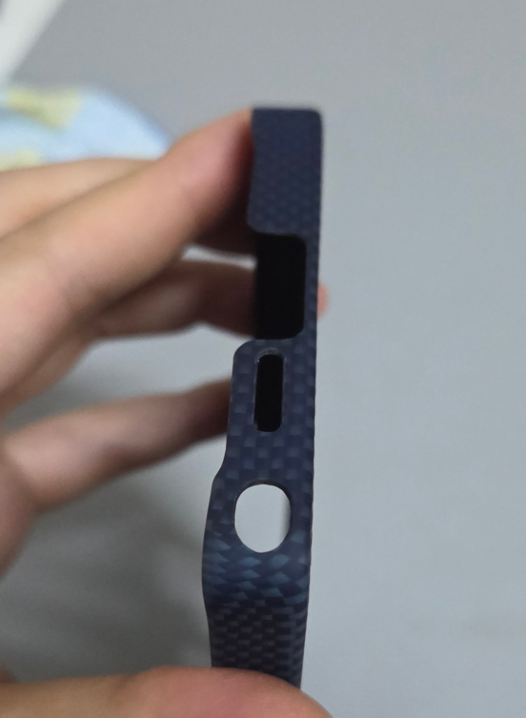 피타카 갤럭시 S25 울트라 맥세이프 아라미드 케이스 이미지