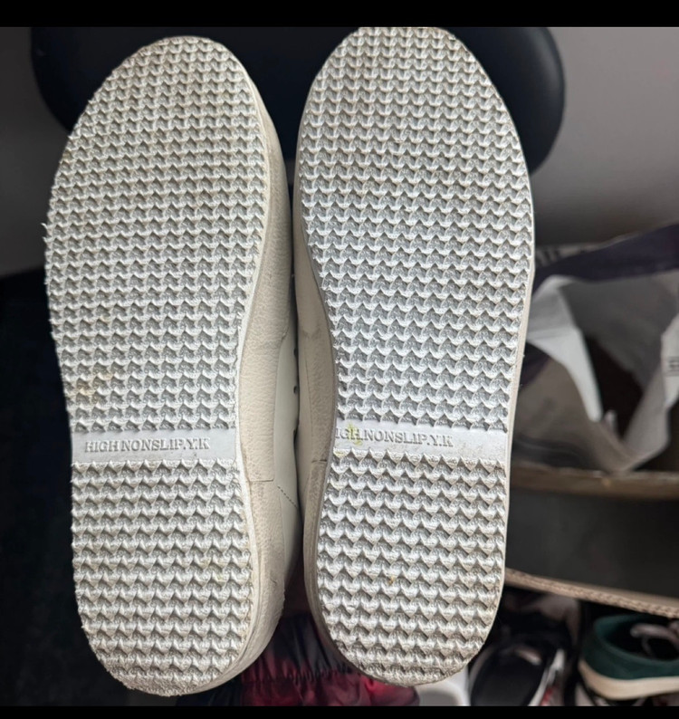 골든구스스니커즈 이미지