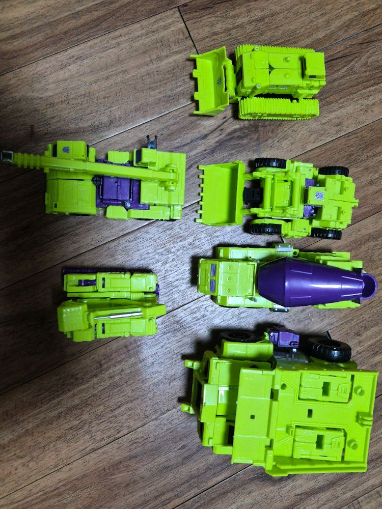 트랜스포머 데바스테이터 KO 이미지