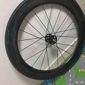 csc 유광 3k 60림 타이어 슈발베 프론트 이미지