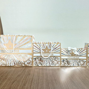 [한정판/2개 만원!] 디올 홀리데이 쇼핑백 이미지