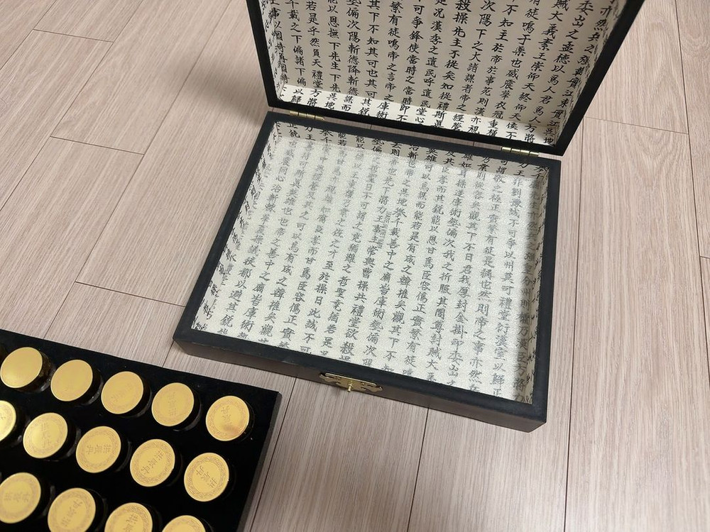 휴대용 알약통 케이스 원목 비타민 약수납장 상비약 약서랍장 미니 약통 중형 우드 지류함 나무색 이미지