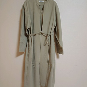 미착용 에토스 원피스형 코트 11만원에 판매합니다. 이미지