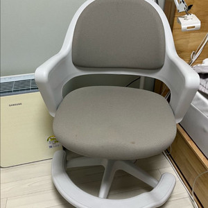 아동용 책상의자 이미지