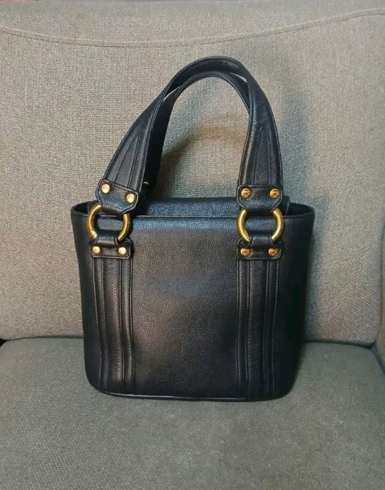 정품 mcm레더 핸드백 이미지