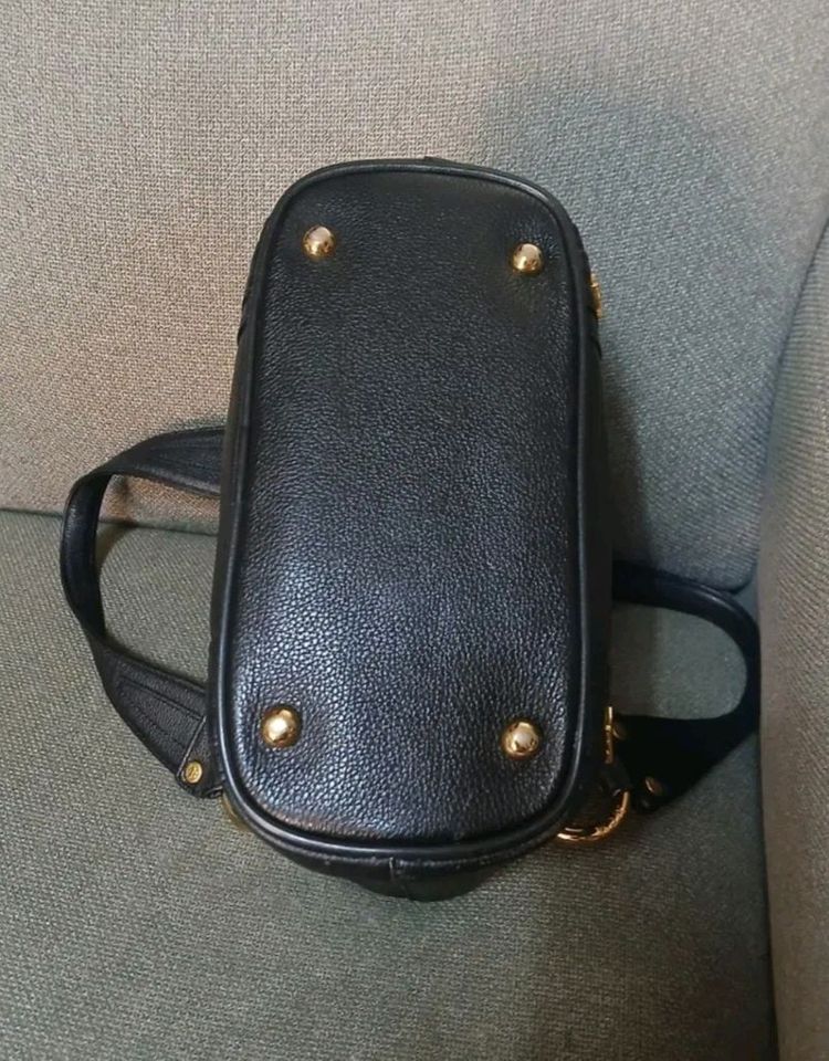 정품 mcm레더 핸드백 이미지