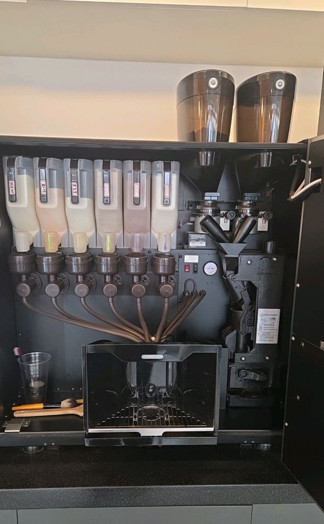 강주은의 동구전자 티타임 teatime A1 무인 카페 커피 머신 머신기 이미지