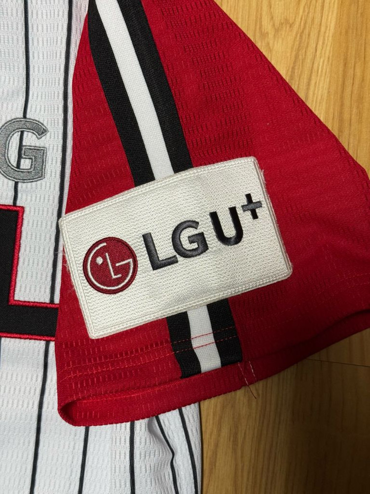 엘지트윈스 서울 프리미엄 유니폼 팝니다(최상급) 이미지