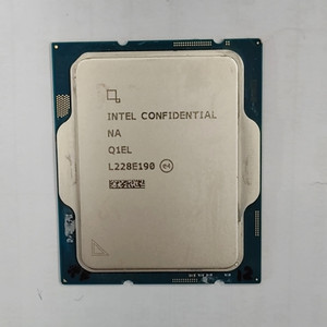 intel i7-13700 CPU 싸게 팝니다. (ES) 이미지