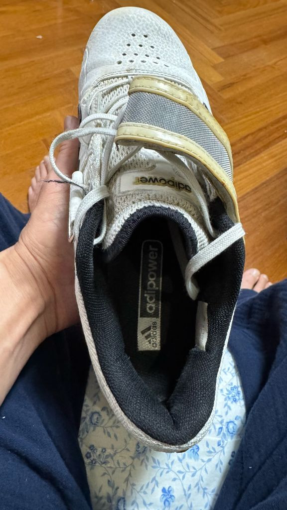 아디파워1 레전드 역도화 팝니다 이미지