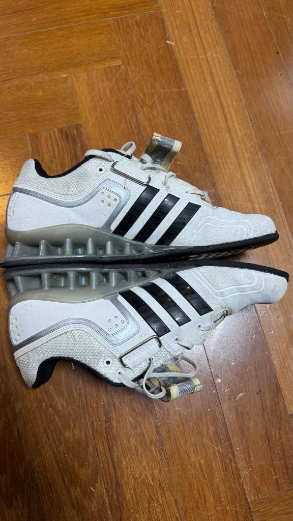 아디파워1 레전드 역도화 팝니다 이미지