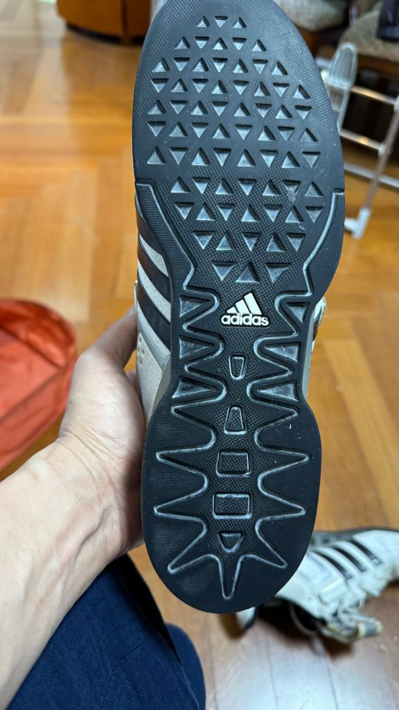 아디파워1 레전드 역도화 팝니다 이미지