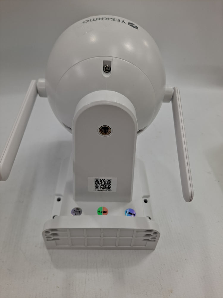 [CCTV] YESKAMO 예스카모 KR-Q30 태양광 PTZ 회전 CCTV / 무선 충전 고화질 이미지