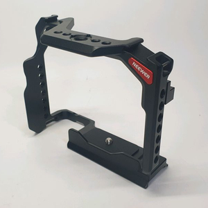 Neewer Sony A7 IV/A7R 카메라 케이지 미사용 이미지