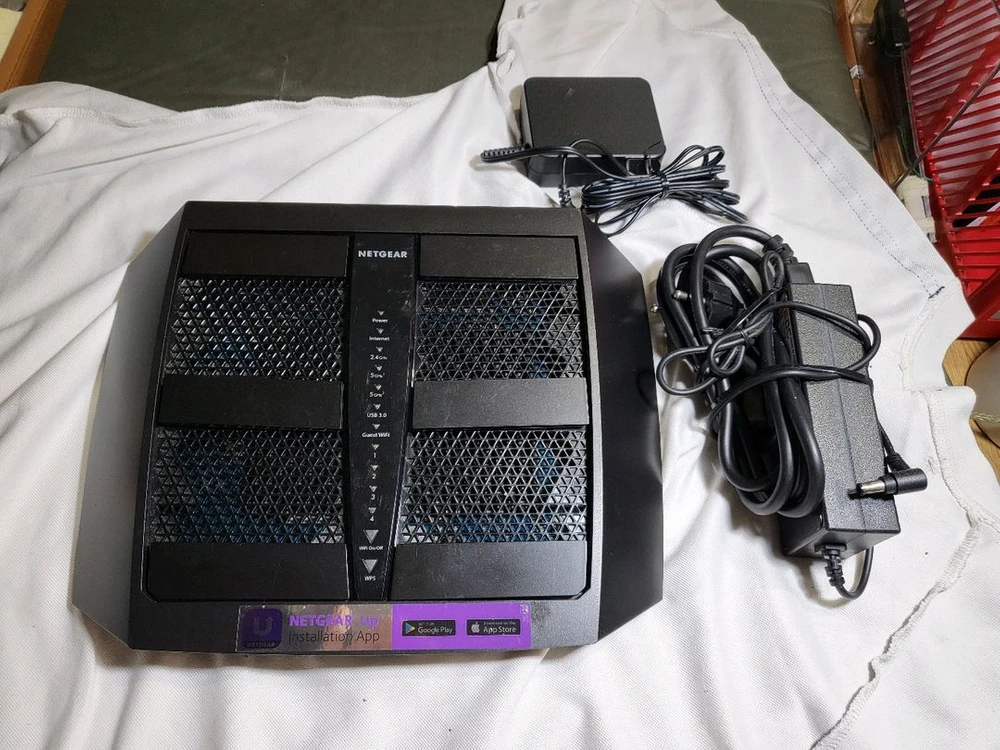 넷기어 X6S AC3000 R7900P 이미지